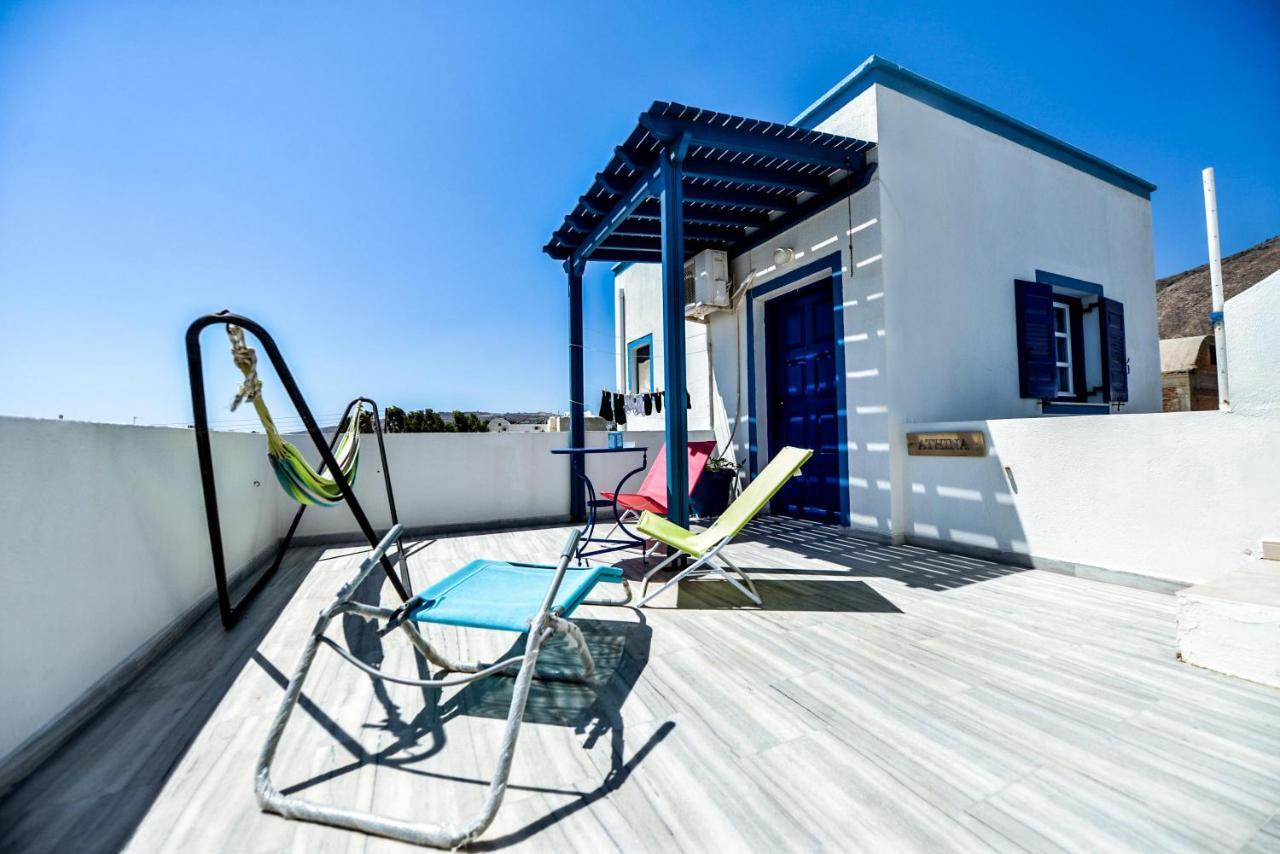 Villa Kostas Períssa Eksteriør bilde